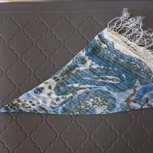 Vintage scarf with fringe